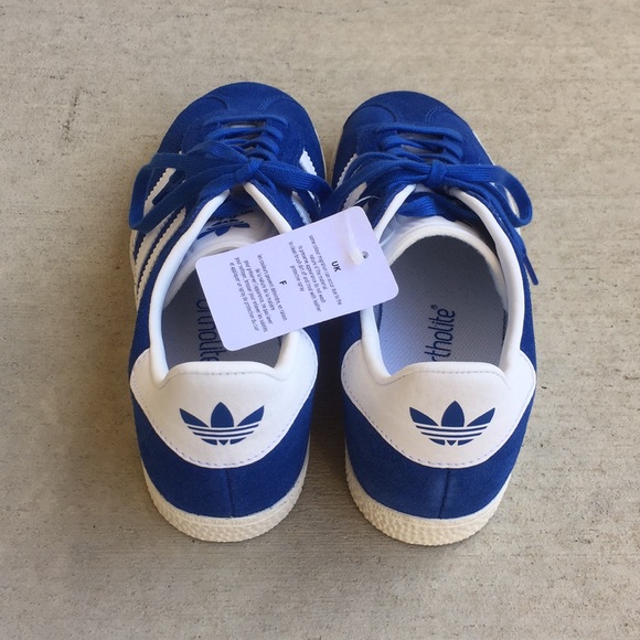 🚫🚫SOLD🚫🚫(NEW) Adidas Blue Gazelle Shoes - Picture 2 of 7